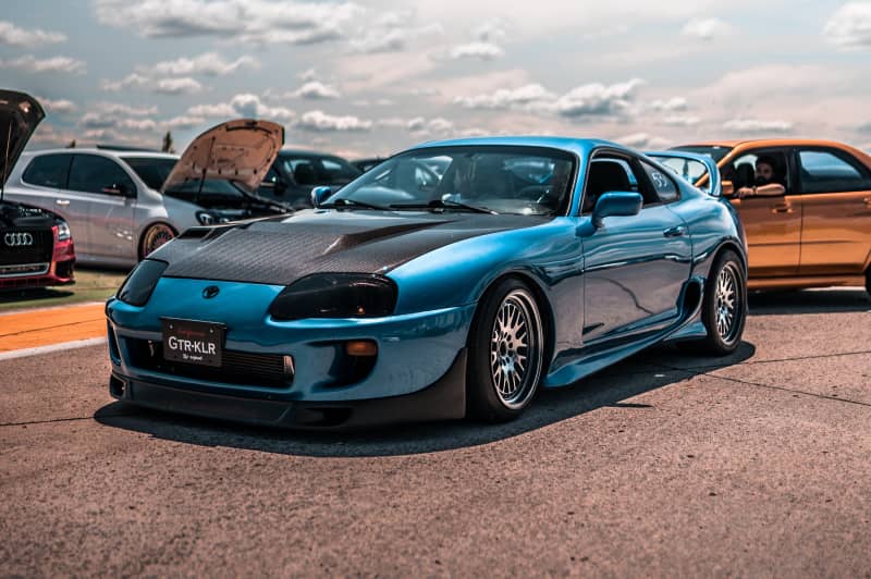 Toyota Supra - pierwsze generacje i nowa GR Supra