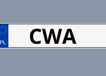 CWA rejestracja samochodu, fot. tablicy: a.lapunik@gmail.com, create.vista.com