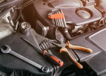 Kod błędu C1201, fot. everyonensk, create.vista.com