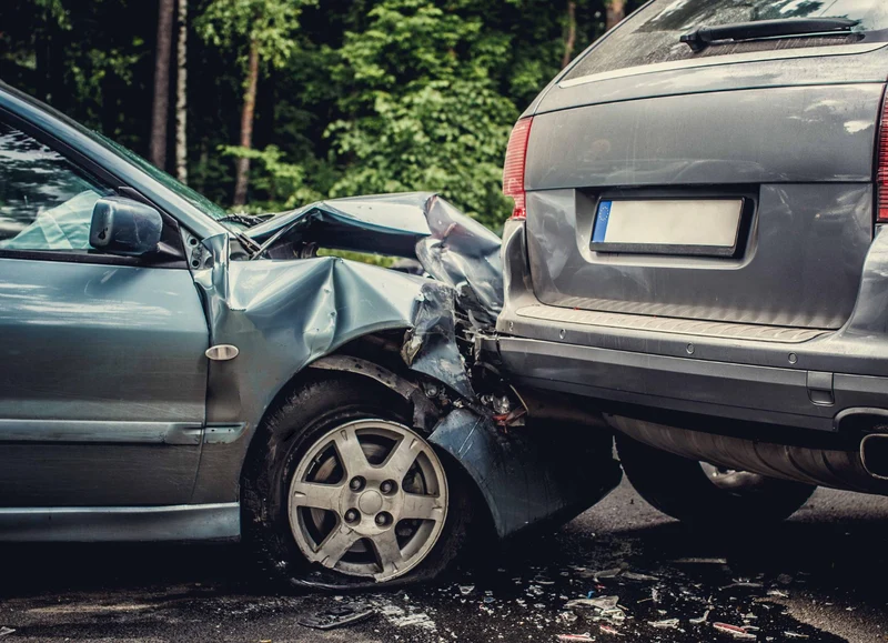 Zakup używanego samochodu a ukryte problemy – jak im zapobiec?